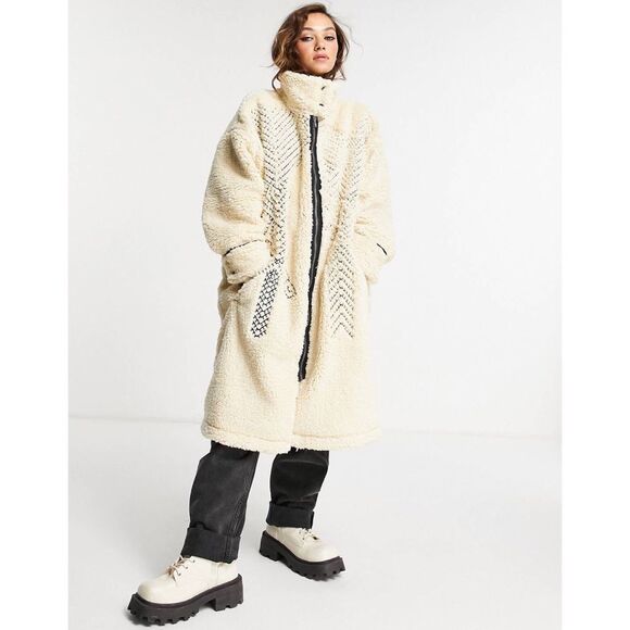 Free People x We The Free Avery Embroidered Teddy Fleece Plush Coat - Picture 2 of 7